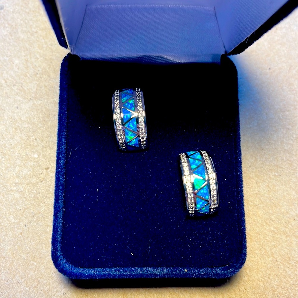 Opal Cuff earrings